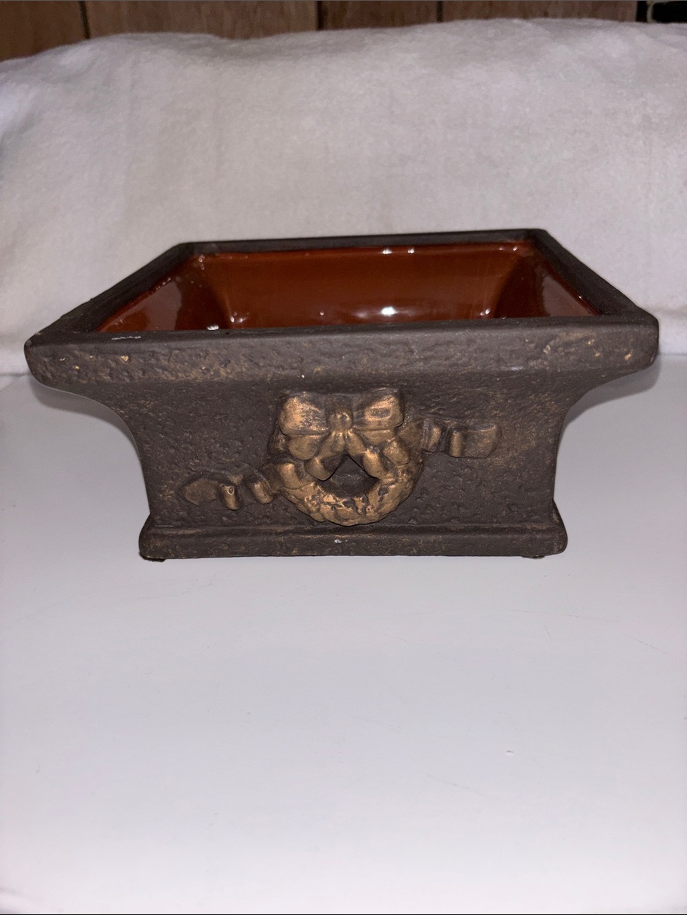 Decorative Brown Ceramic Planter with Gold Wreath Accent